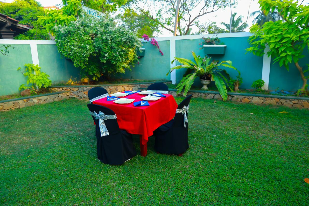 Anila Beach Inn Tangalle Luaran gambar